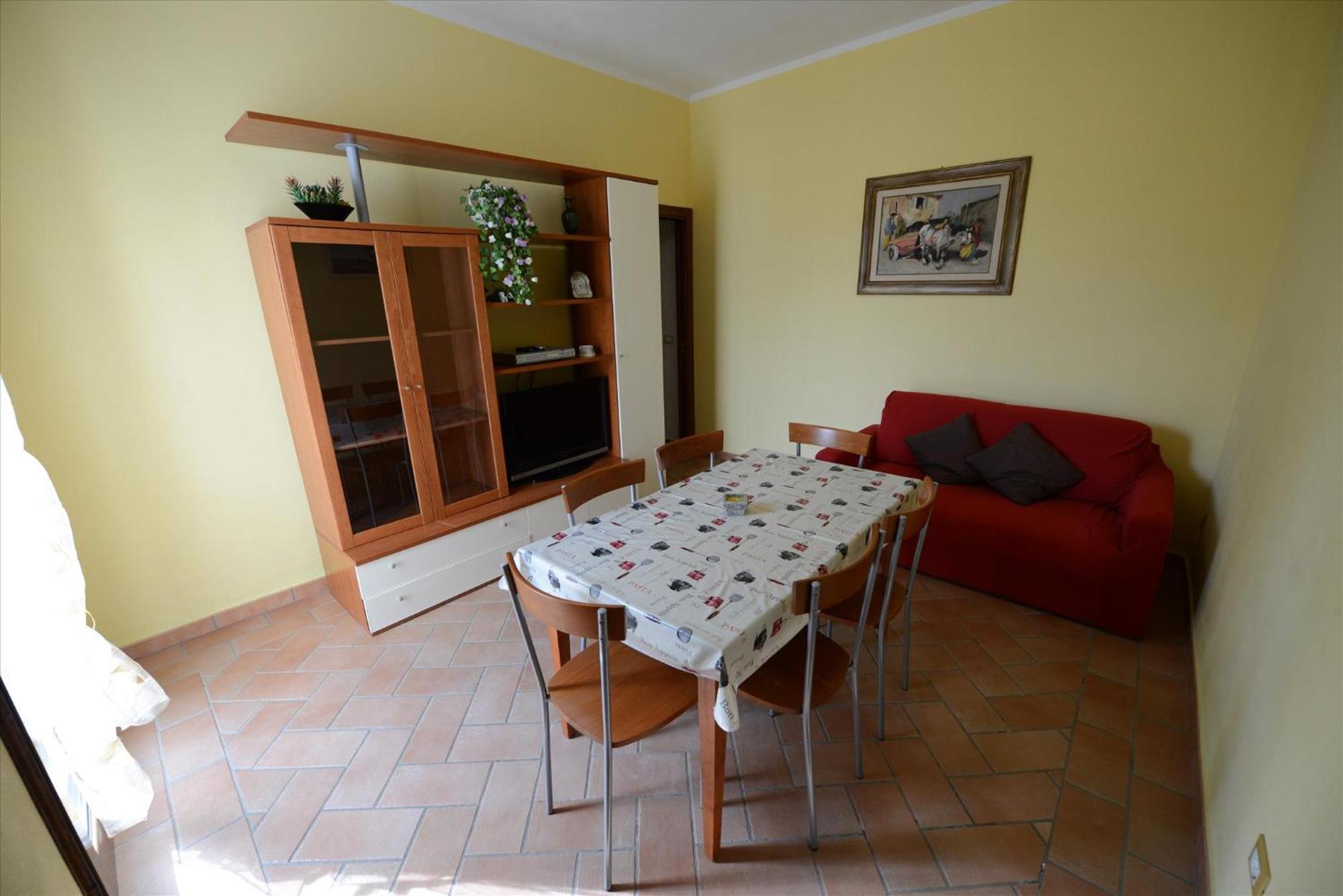 Trilocale Giardino - Spazio Esterno Privato, Clima E Posto Auto Apartment *